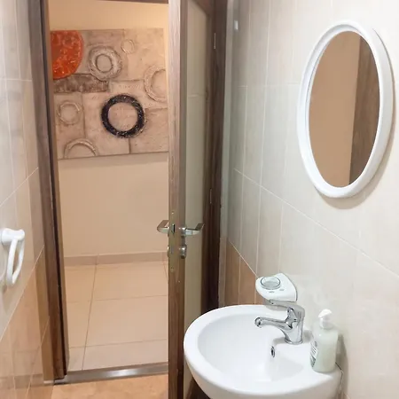 Modern In Prime Area For Beaches & Nightlife! -fast & Easy Self Check In -independent Access -no Family Sharing - Pembroke Gardens Location Kwatera prywatna St. Julian's